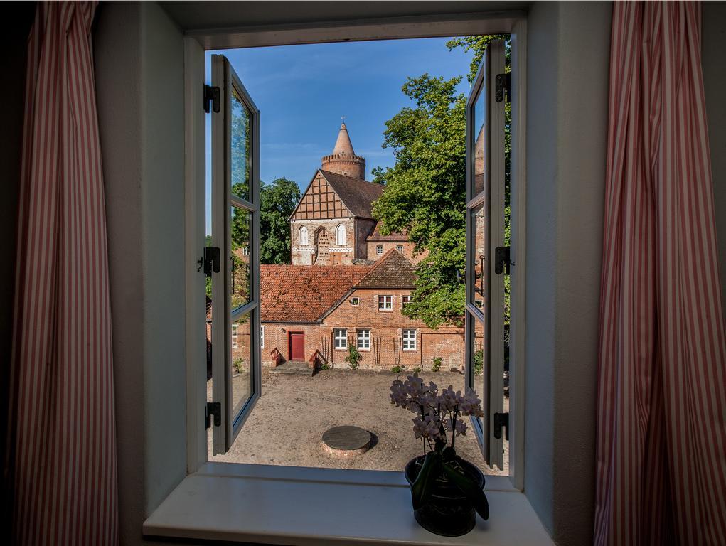 Burghotel Stargard Burg Stargard Extérieur photo